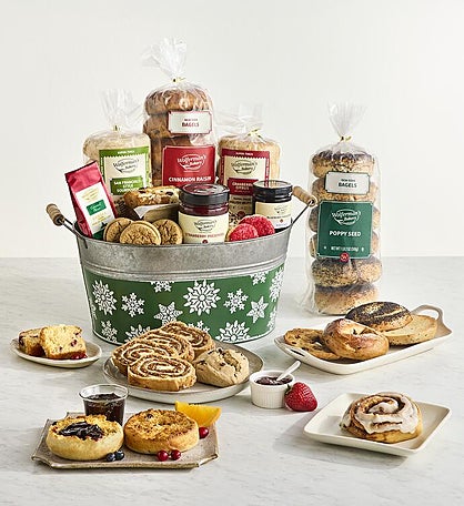 Deluxe Christmas Bakery Basket